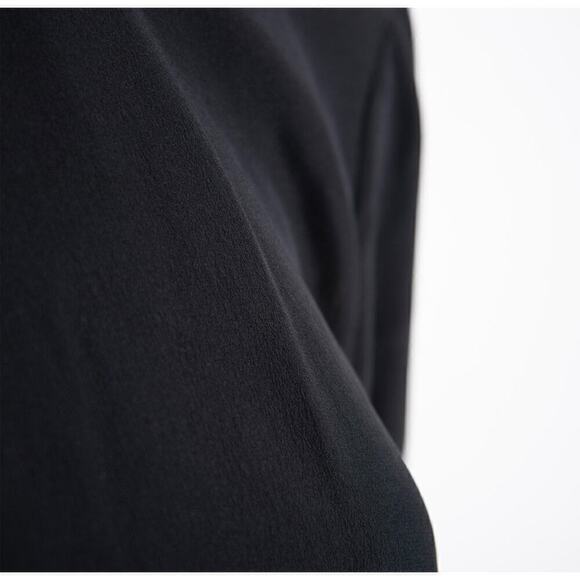 Vintage Diane von Furstenberg slip on black blouse with 3/4 sleeves - size 12 - Picture 6 of 6